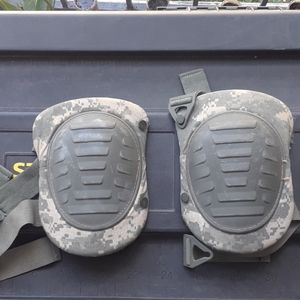 McGuire-Nicholas Professional Kneepads